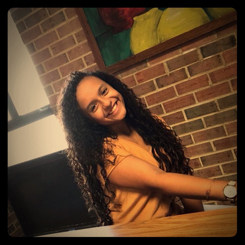 Meet your Posher, Jimena